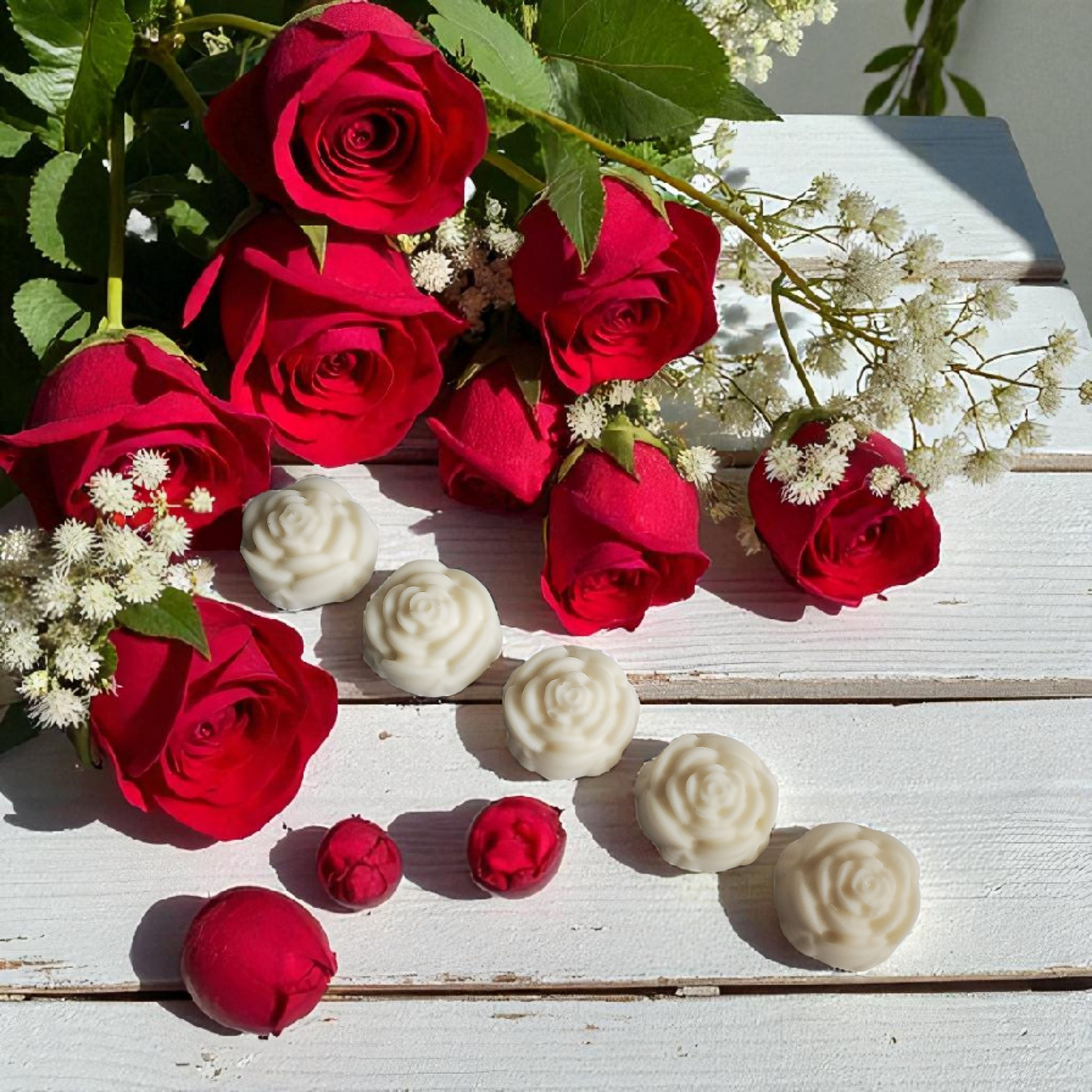 Lovely White Roses- Signature Collection